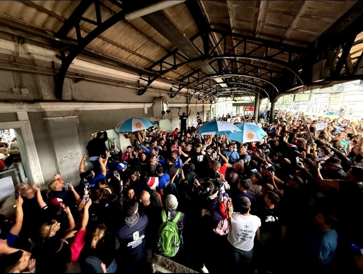 Cristina Fernández de Kirchner hablando