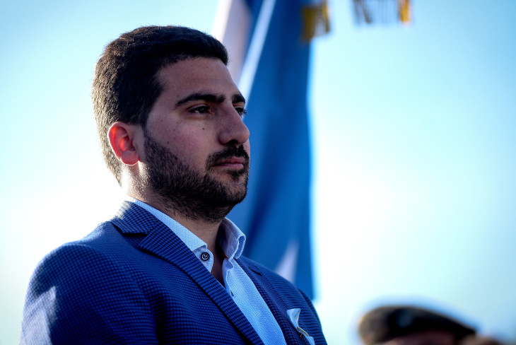 Ramiro Egüen con equipo de trabajo