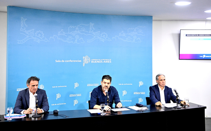 Carlos Bianco en conferencia