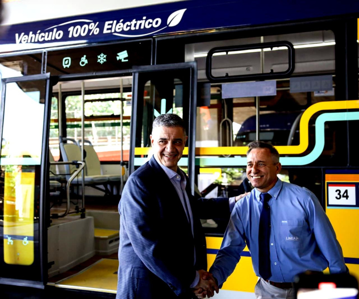 Trambus en funcionamiento en CABA