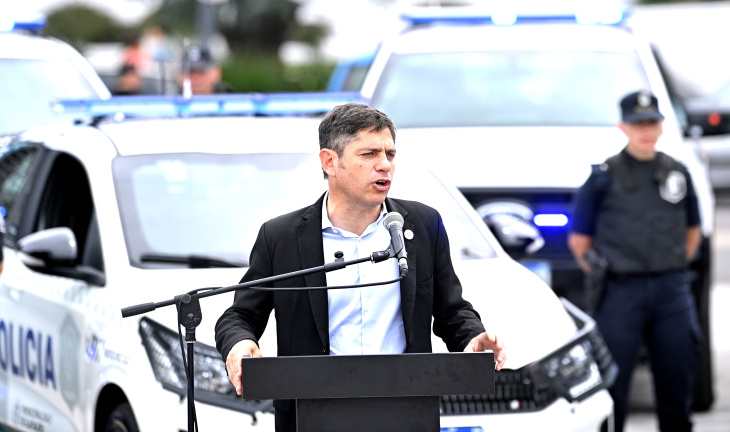 Entrega de patrulleros en La Plata