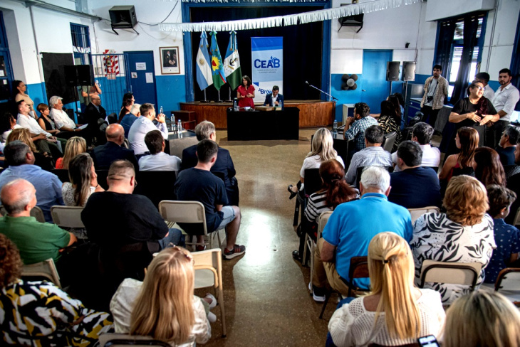 Ceremonia de jura de consejeros escolares