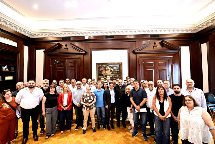 Reunión de Kicillof con gremios