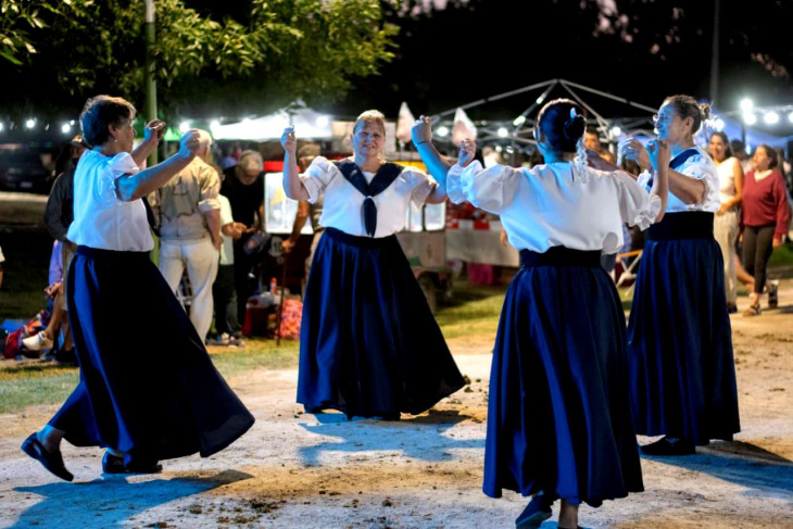 Desfile tradicionalista en Vieytes