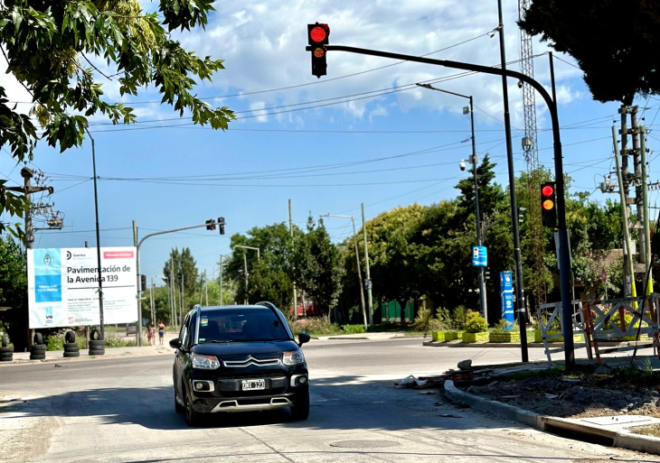 Pavimentación Gobernador Arias