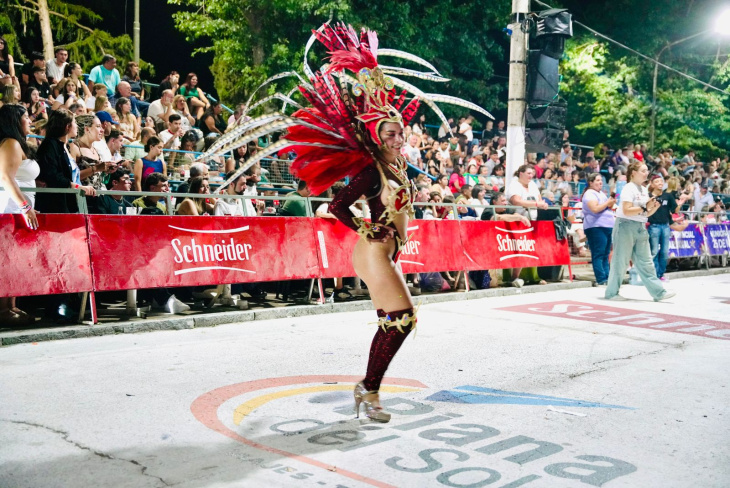 Carnaval de 25 de Mayo - tercera noche
