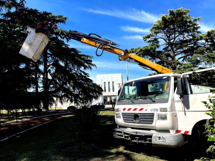 Iluminación en Cementerio Municipal de 25 de Mayo
