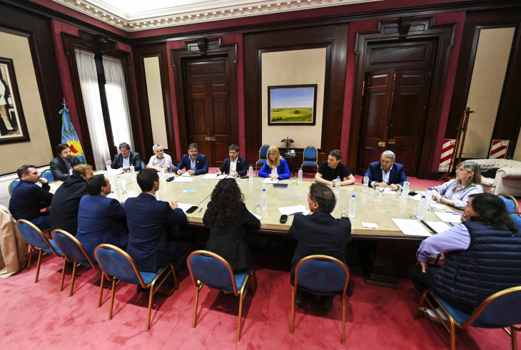 Reunión de intendentes